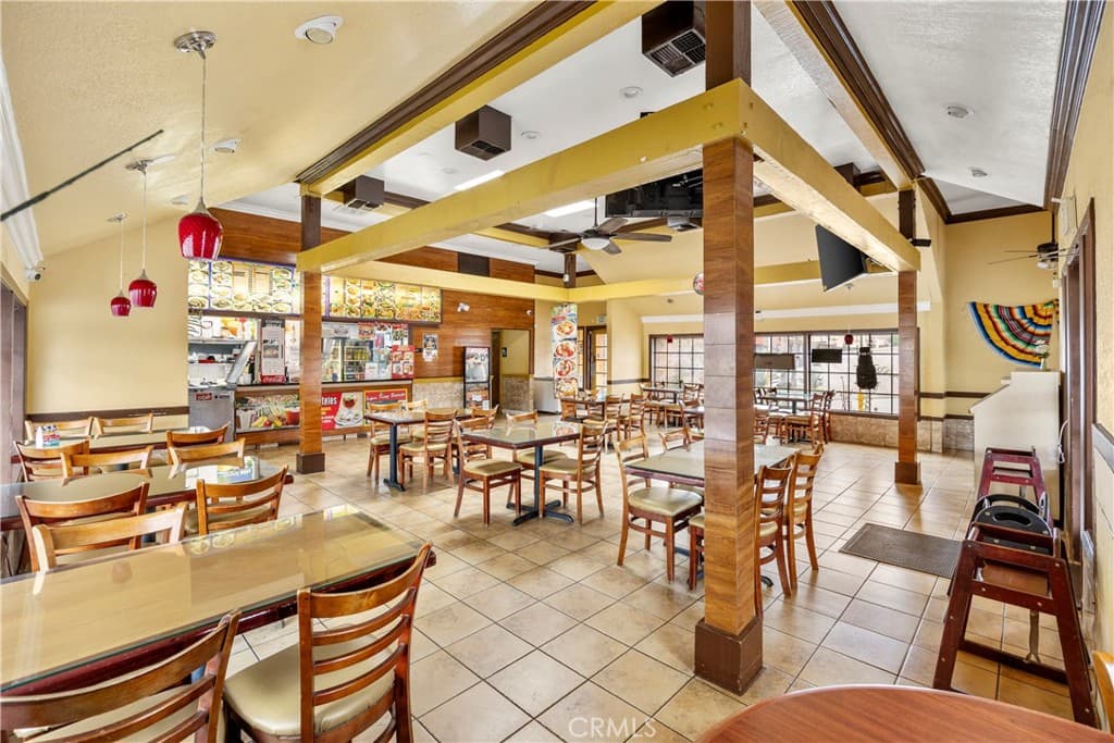 Commercial at 600 E Foothill Boulevard, Azusa — photo 12 of 12