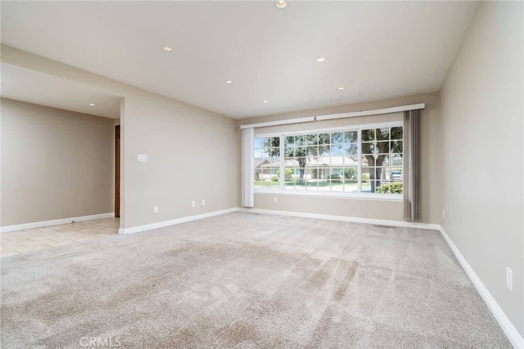 Home at 952 Occidental Drive, Claremont — photo 4 of 12