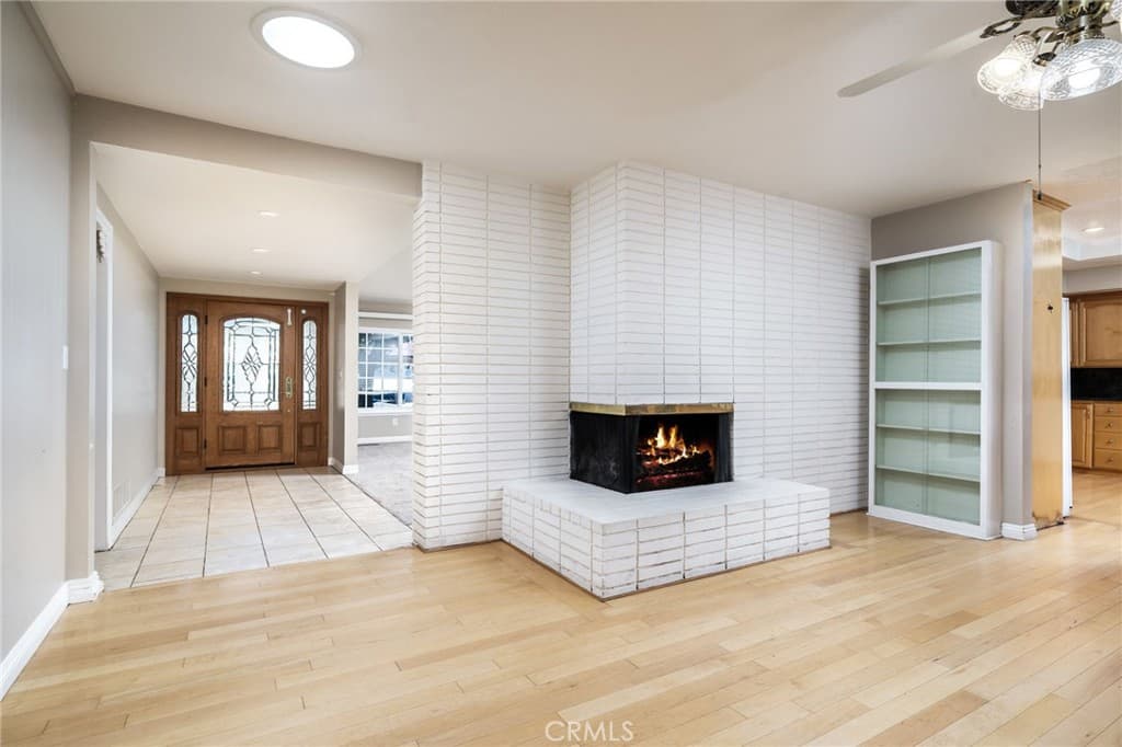 Home at 952 Occidental Drive, Claremont — photo 7 of 12