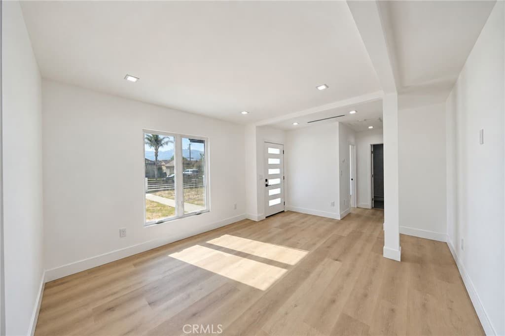 Home at 2485 Kellogg Park, Pomona — photo 8 of 12