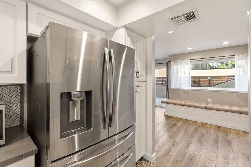 Townhouse at 3621 Towne Park, Pomona — photo 5 of 12
