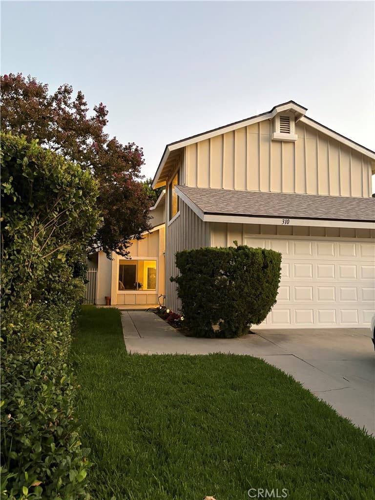 Home at 310 Sun Rose Street, La Verne — photo 2 of 12
