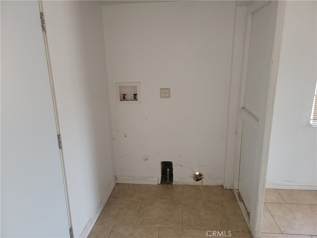Home at 2609 Maynard Drive, Duarte — photo 12 of 12