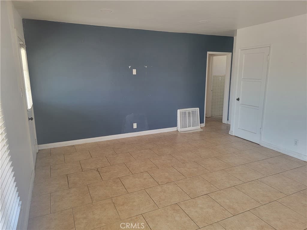 Home at 2609 Maynard Drive, Duarte — photo 5 of 12