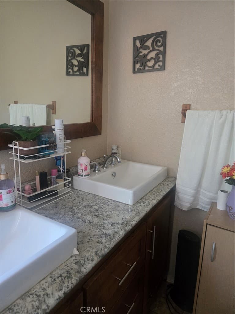 Home at 17350 East Temple ave Avenue 311, La Puente — photo 9 of 11