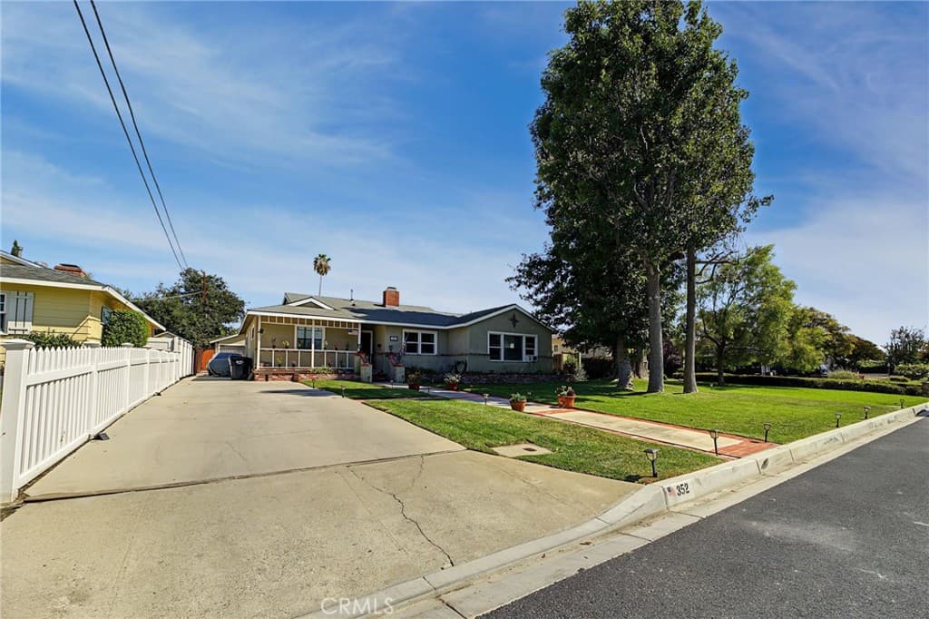Home at 352 N Westridge Avenue, Glendora — photo 2 of 12