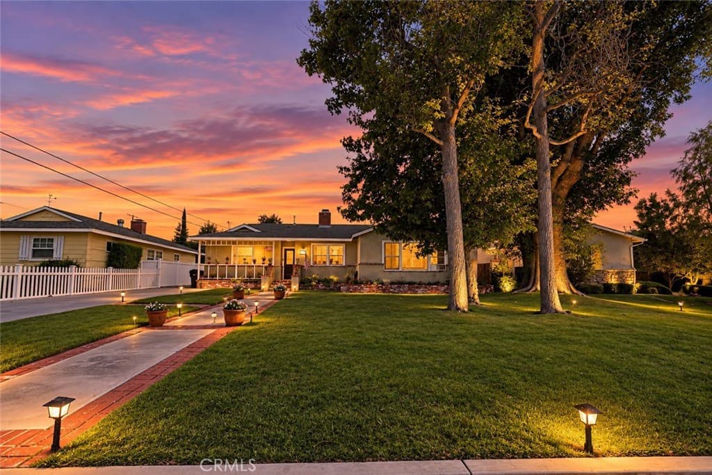 Home at 352 N Westridge Avenue, Glendora — photo 3 of 12