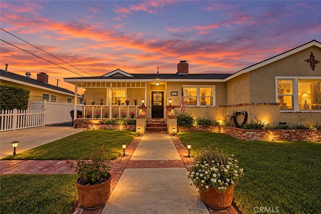 Home at 352 N Westridge Avenue, Glendora — photo 5 of 12