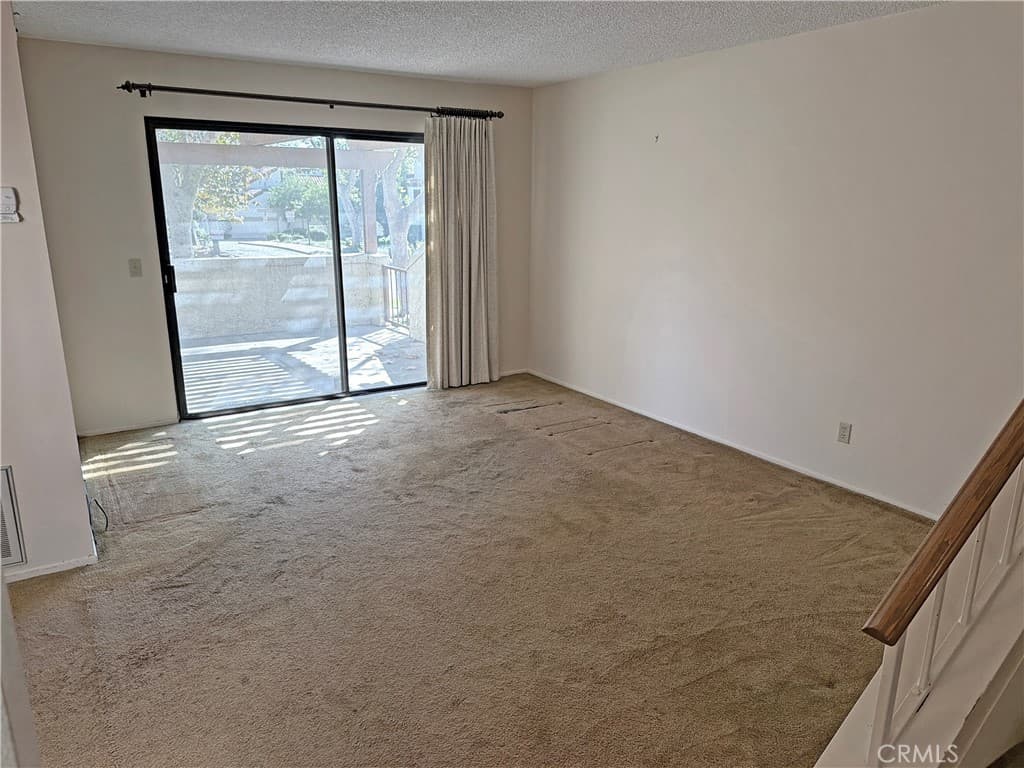 Condo at 818 Lancaster, Claremont — photo 5 of 12