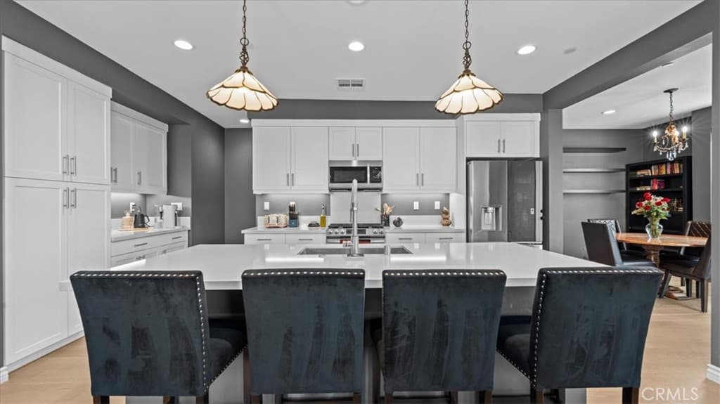 Townhouse at 102 Fayette Court, Claremont — photo 12 of 12