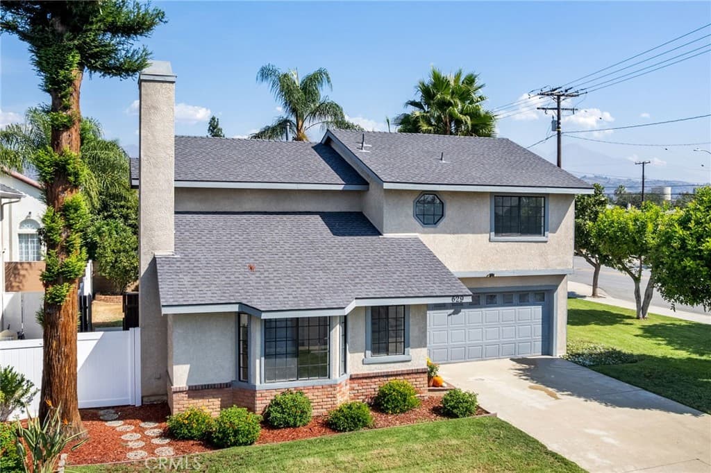 Home at 629 Damien Avenue, La Verne — photo 3 of 12