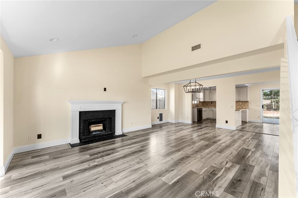Home at 629 Damien Avenue, La Verne — photo 5 of 12