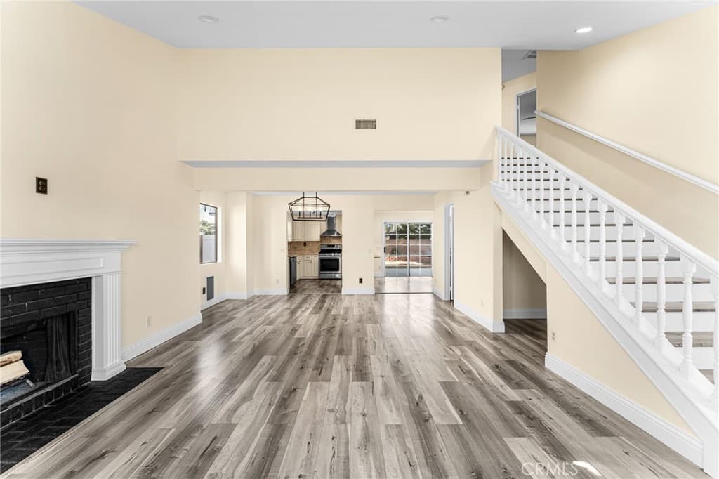 Home at 629 Damien Avenue, La Verne — photo 6 of 12