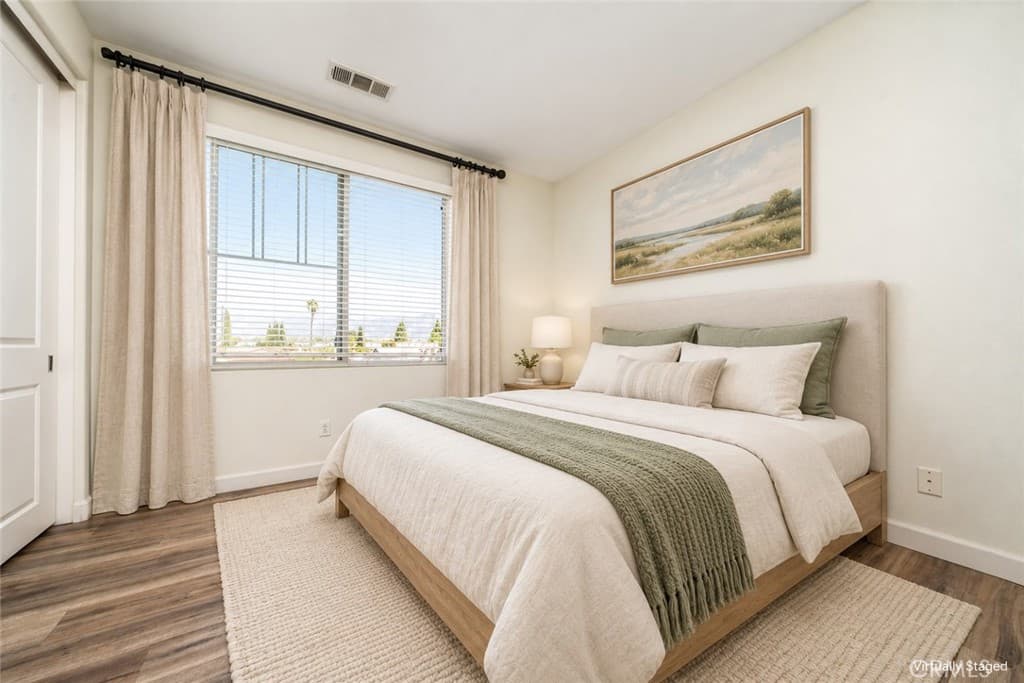 Townhouse at 709 S Azusa Avenue B, Azusa — photo 10 of 12