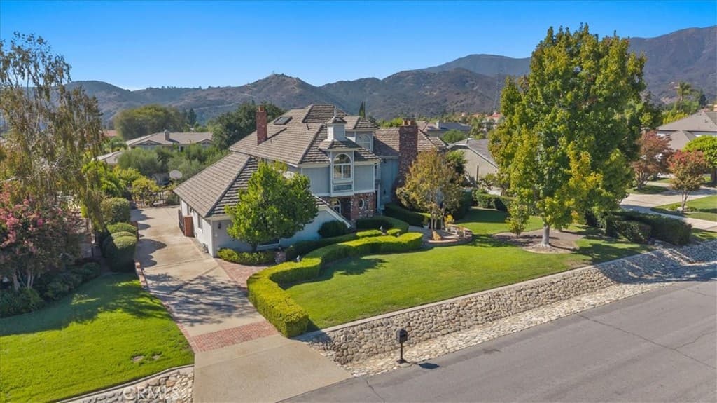 Home at 3727 Grand Avenue, Claremont — photo 1 of 12