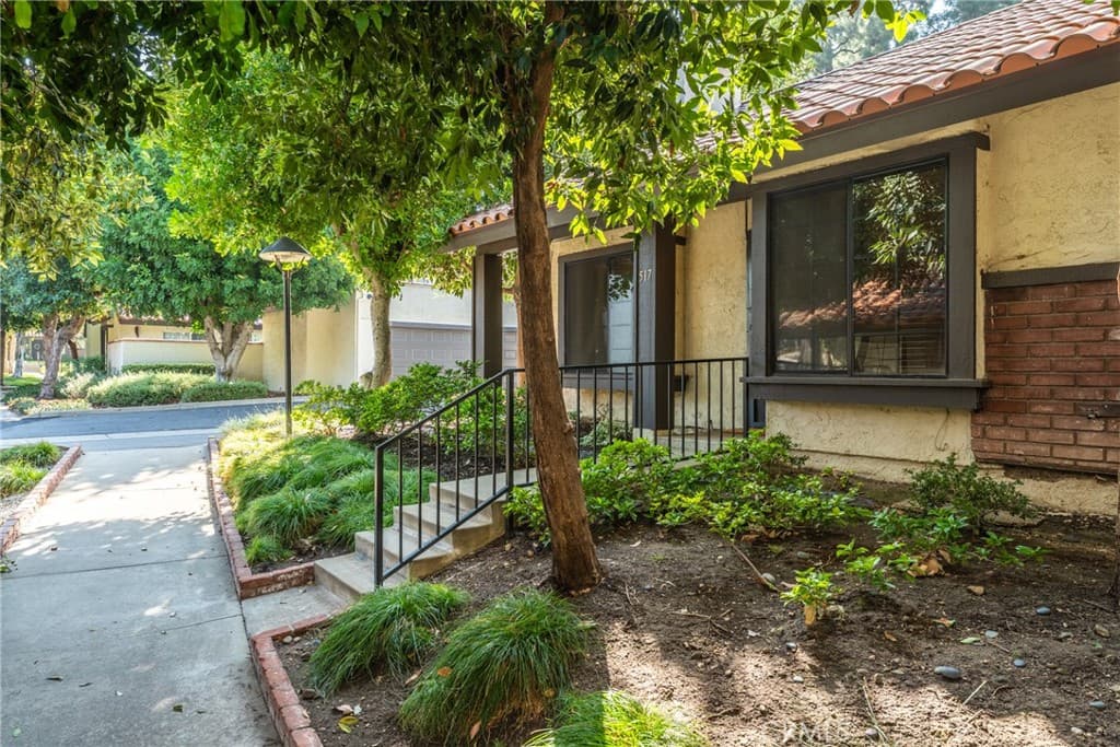 Home at 517 San Marcos, San Dimas — photo 2 of 12