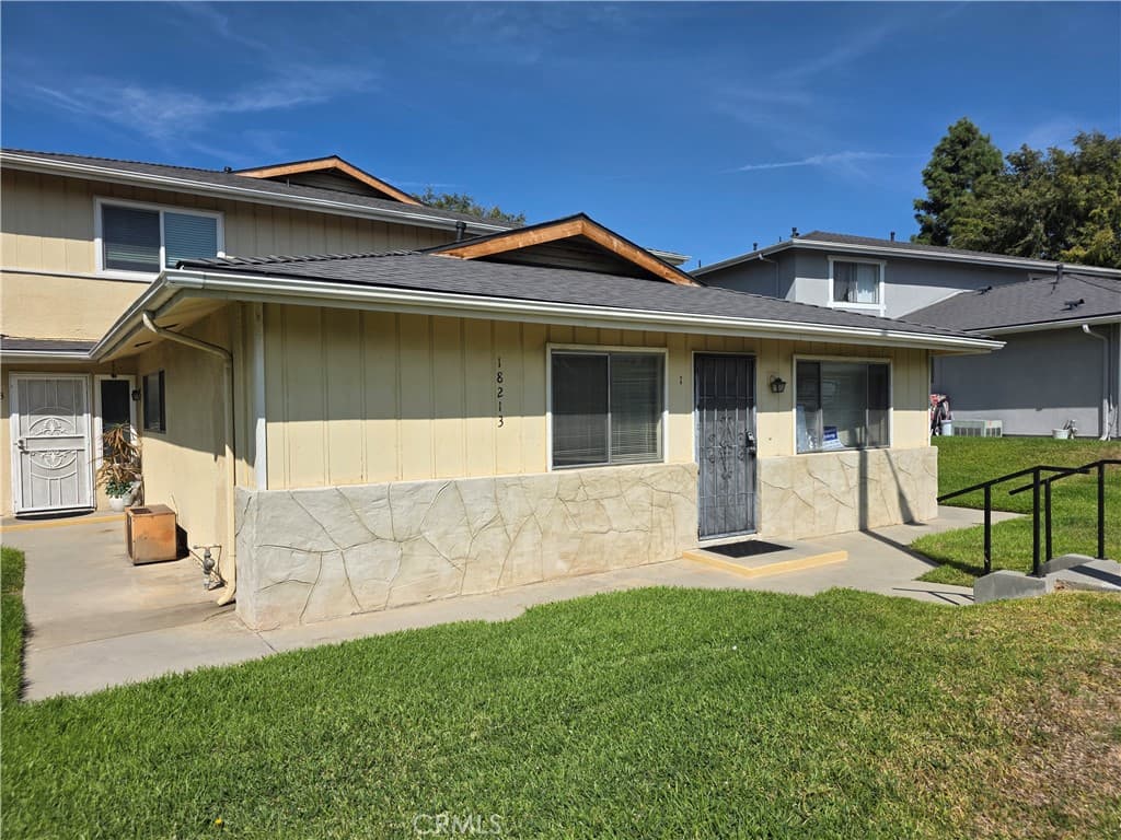 Condo at 18213 Via Dicha, Rowland Heights — photo 2 of 9