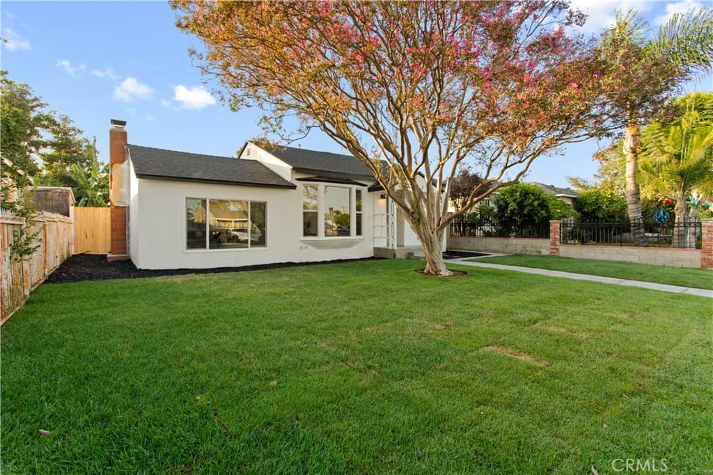 Home at 4445 Halifax, El Monte — photo 3 of 12