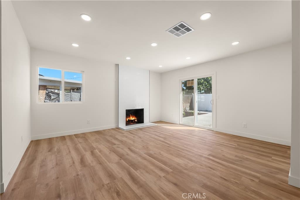 Home at 11281 Wesley, Pomona — photo 5 of 12
