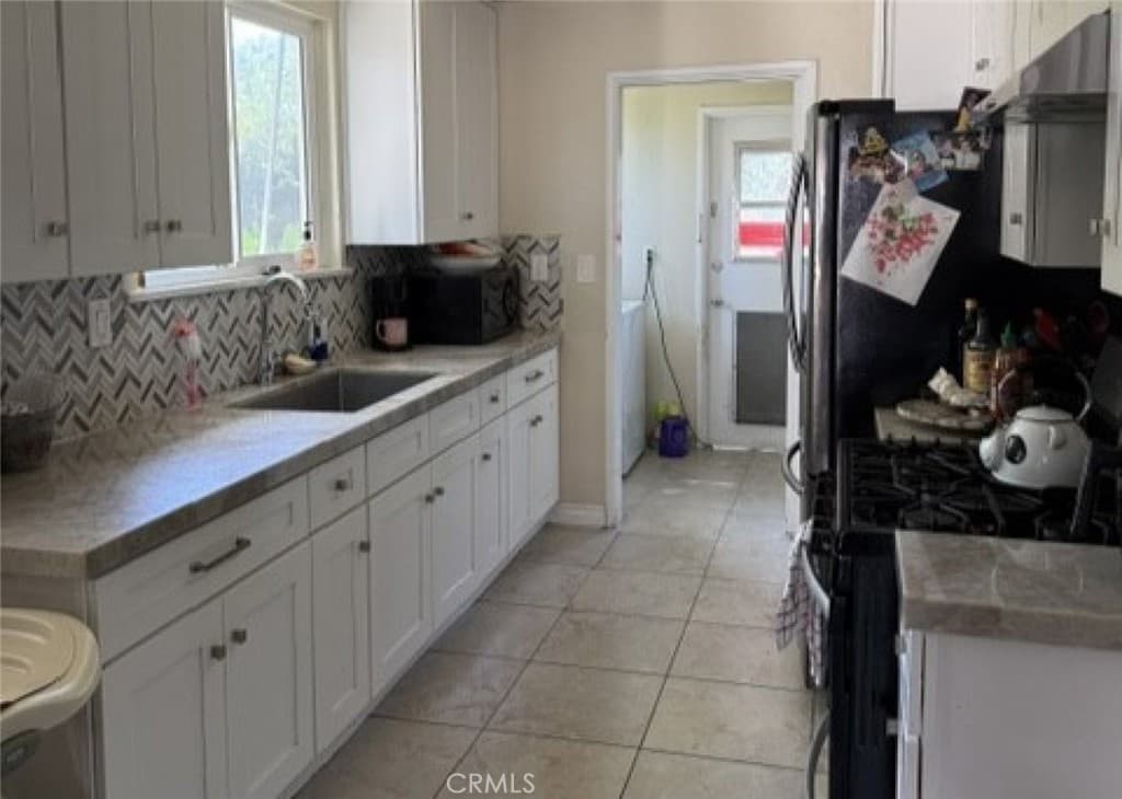 Home at 19022 E Haltern Street, Glendora — photo 3 of 6