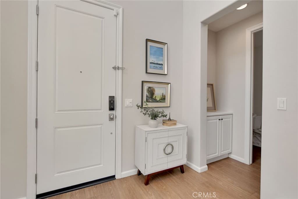 Home at 885 E Manresa Drive, Azusa — photo 10 of 12