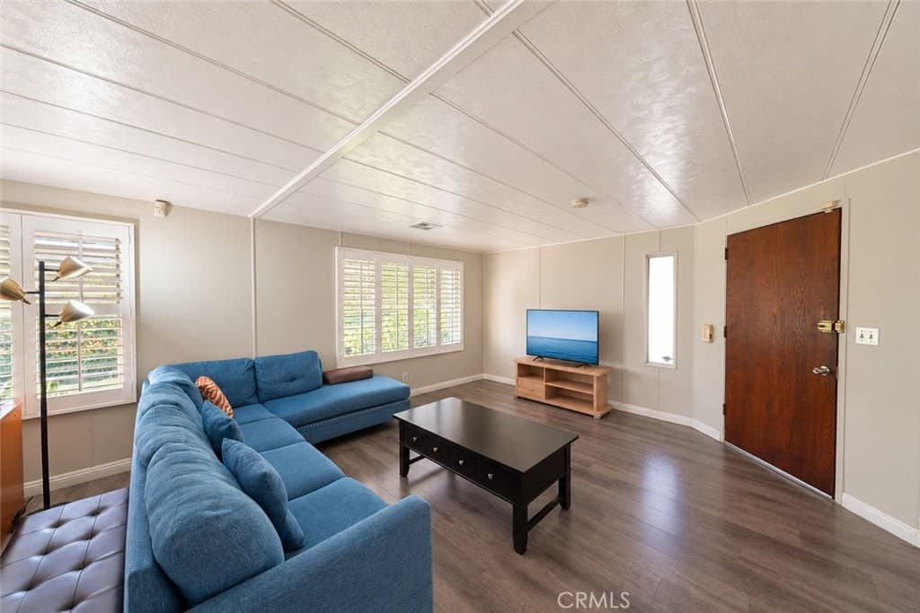 Home at 840 E Foothill Boulevard 142, Azusa — photo 6 of 12