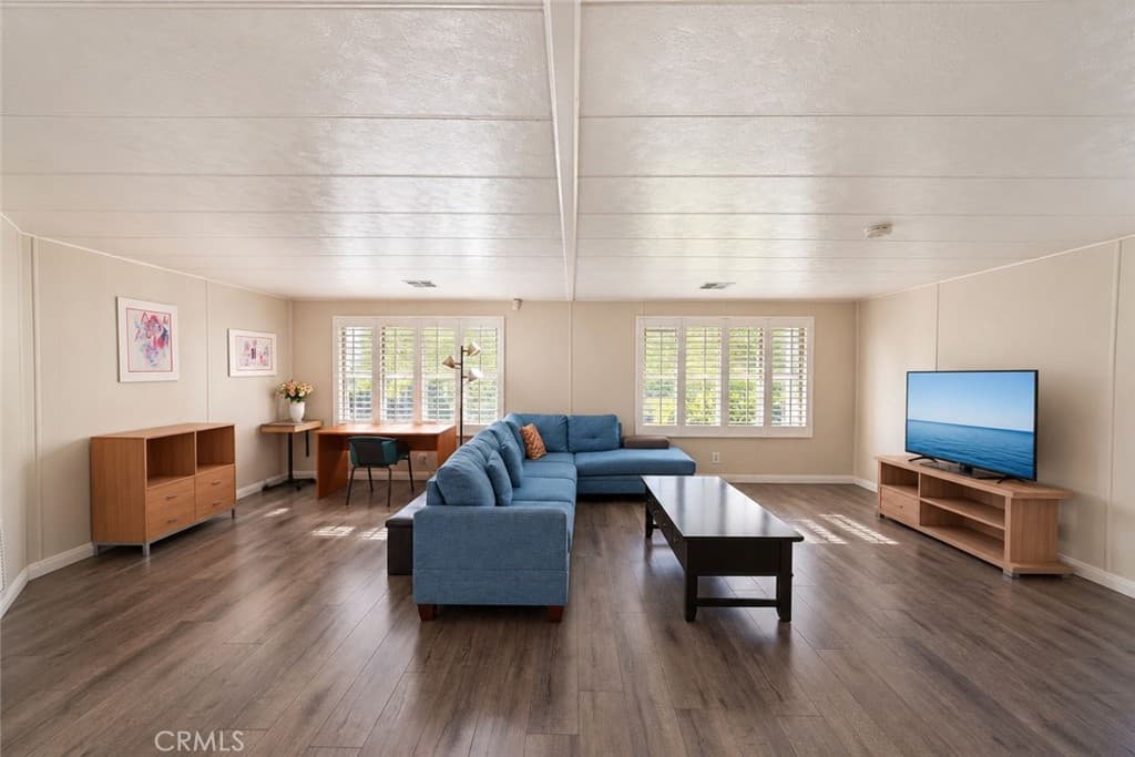 Home at 840 E Foothill Boulevard 142, Azusa — photo 10 of 12