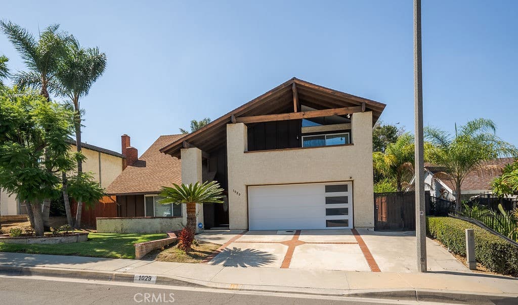 Home at 1029 Twin Canyon, Diamond Bar — photo 2 of 12