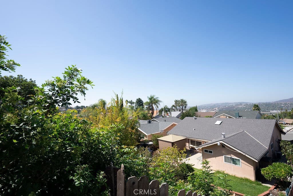 Home at 1029 Twin Canyon, Diamond Bar — photo 3 of 12