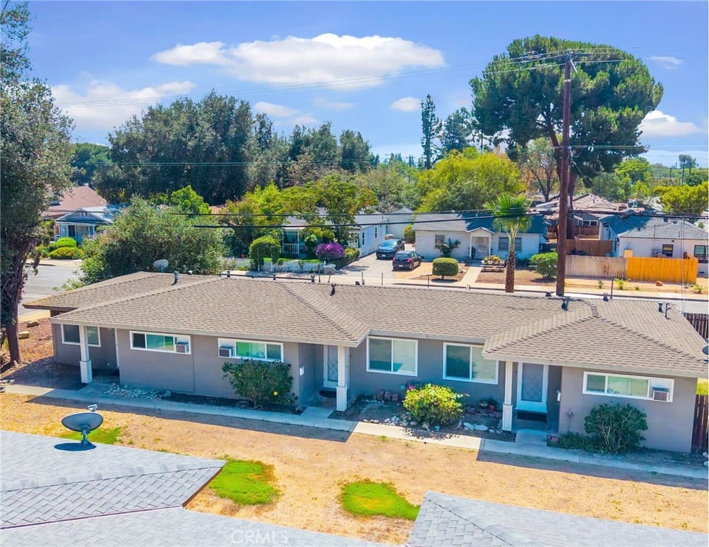 Multi-Family at 195 El Camino Way, Claremont — photo 2 of 12