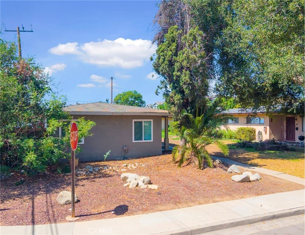 Multi-Family at 195 El Camino Way, Claremont — photo 7 of 12