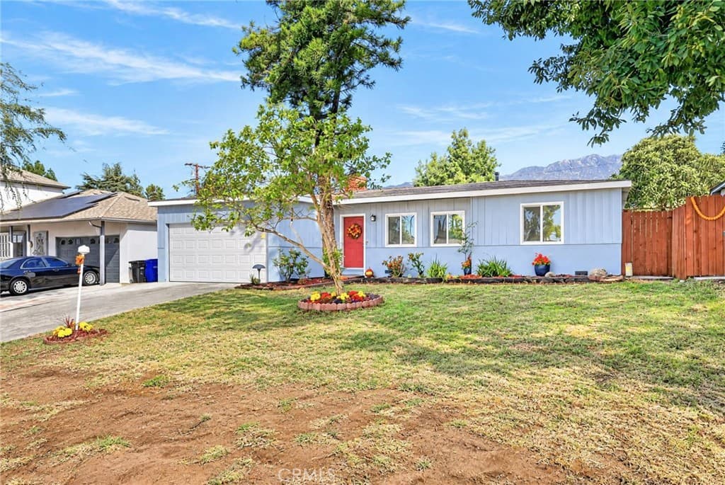 Home at 1535 3rd, Duarte — photo 3 of 12