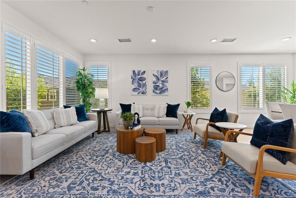 Condo at 422 W Route 66 66, Glendora — photo 4 of 12