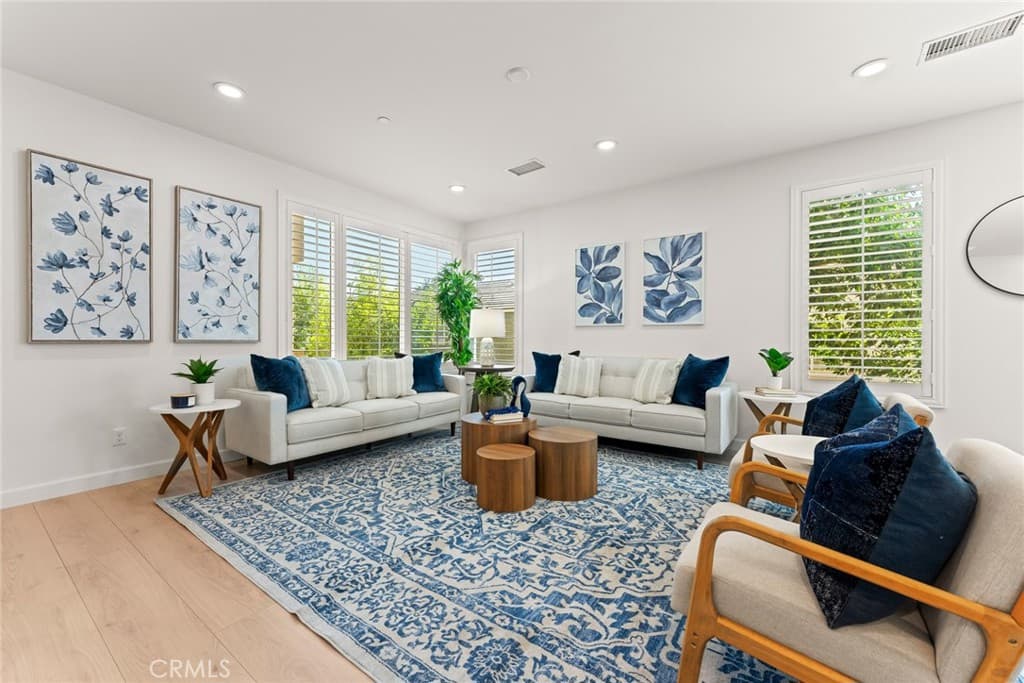 Condo at 422 W Route 66 66, Glendora — photo 5 of 12
