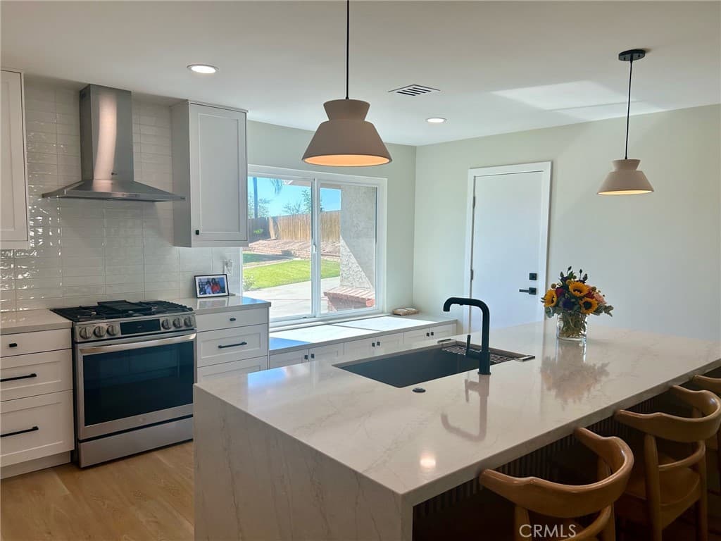 Home at 1312 Paseo Corto, San Dimas — photo 3 of 11