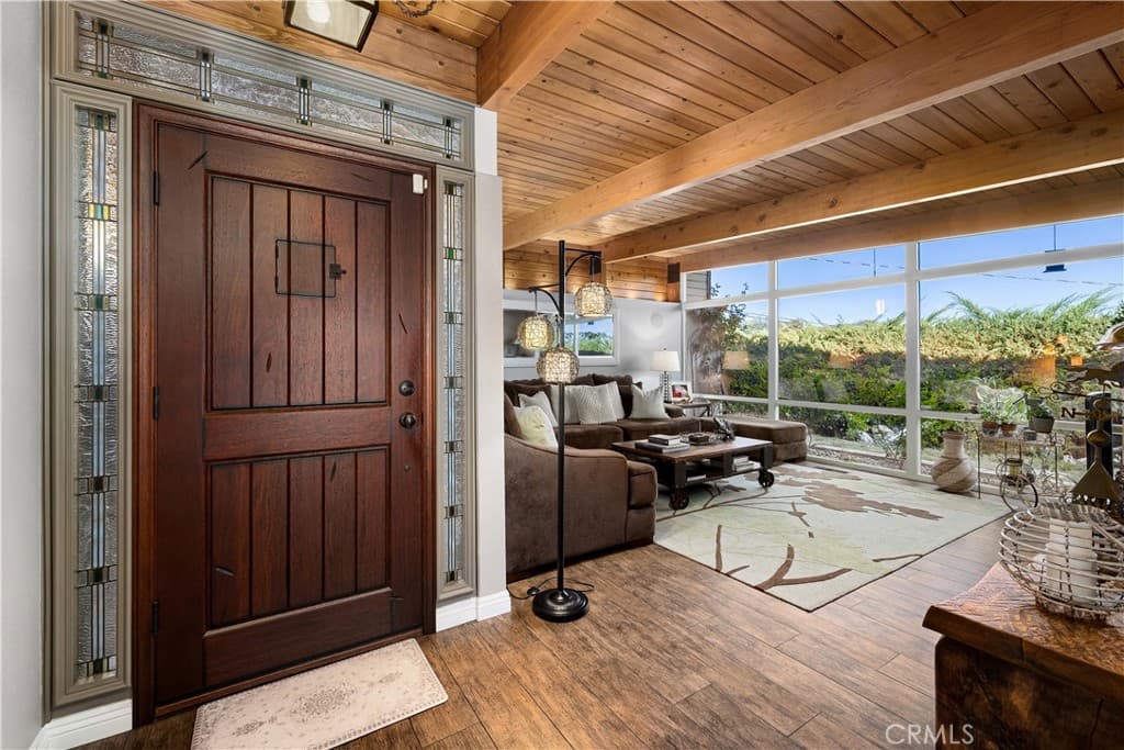 Home at 1107 Sandhurst Lane, La Verne — photo 11 of 12