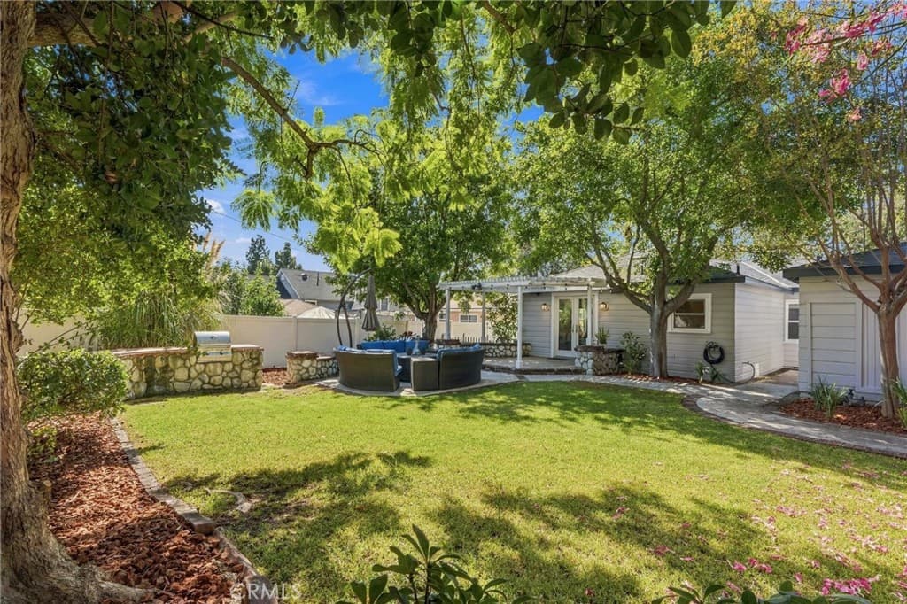 Home at 212 N Canyon Boulevard, Monrovia — photo 2 of 12