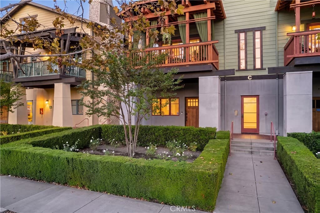 Condo at 136 N Vermont, Glendora — photo 1 of 12