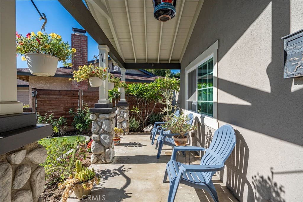 Home at 631 N Jansen Avenue, San Dimas — photo 5 of 12