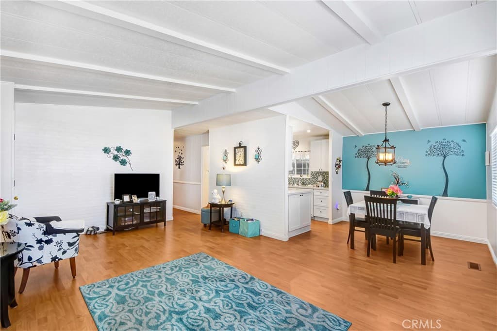 Home at 3800 Bradford 291, La Verne — photo 7 of 12