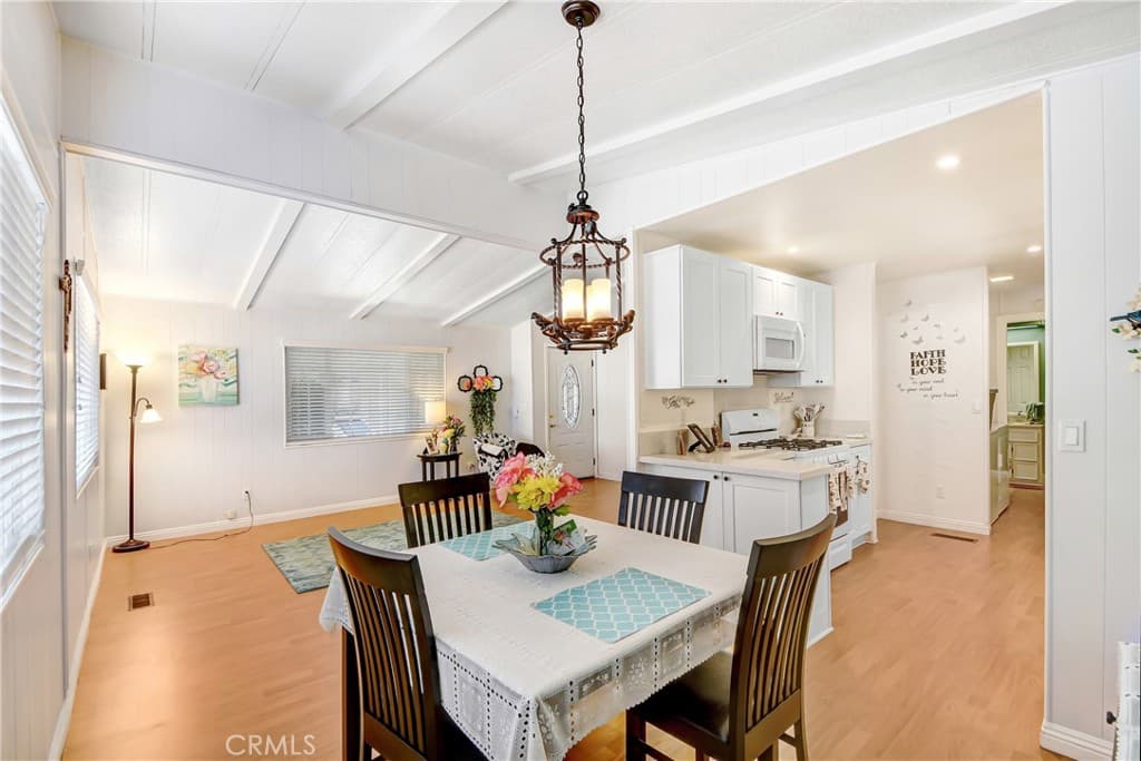 Home at 3800 Bradford 291, La Verne — photo 9 of 12