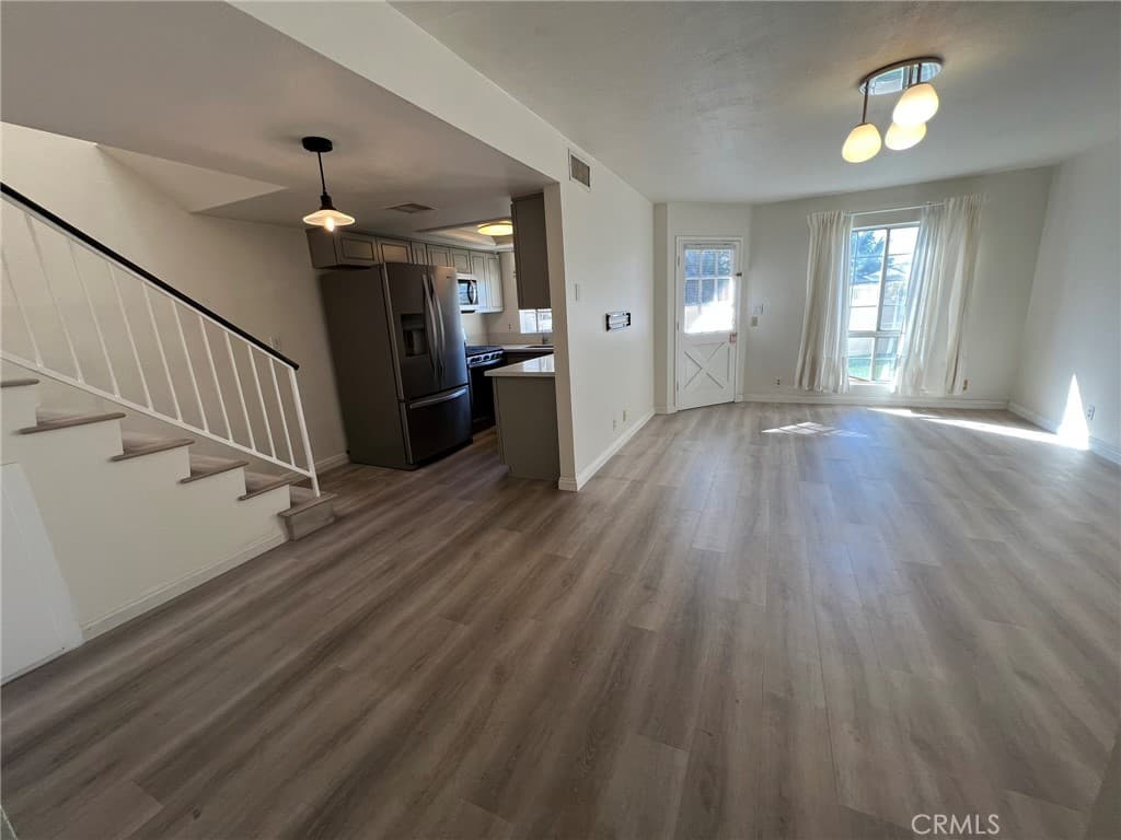 Condo at 181 W La Verne Avenue 11, Pomona — photo 3 of 12