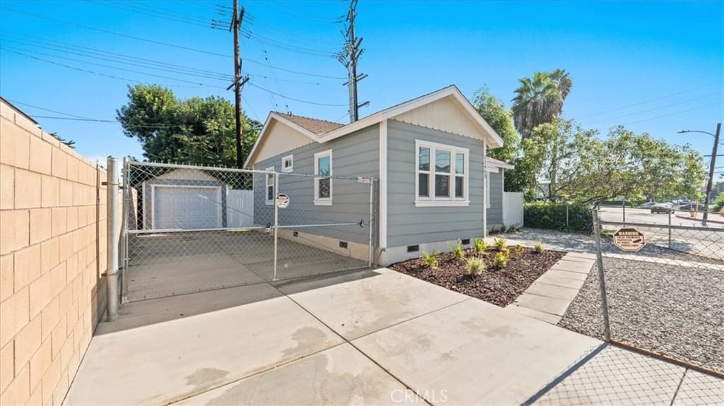 Home at 11433 Stewart Street, El Monte — photo 3 of 12