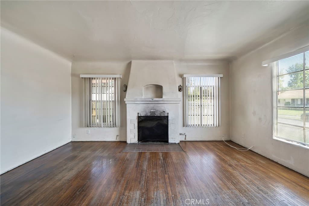 Home at 1565 N Palomares, Pomona — photo 9 of 12