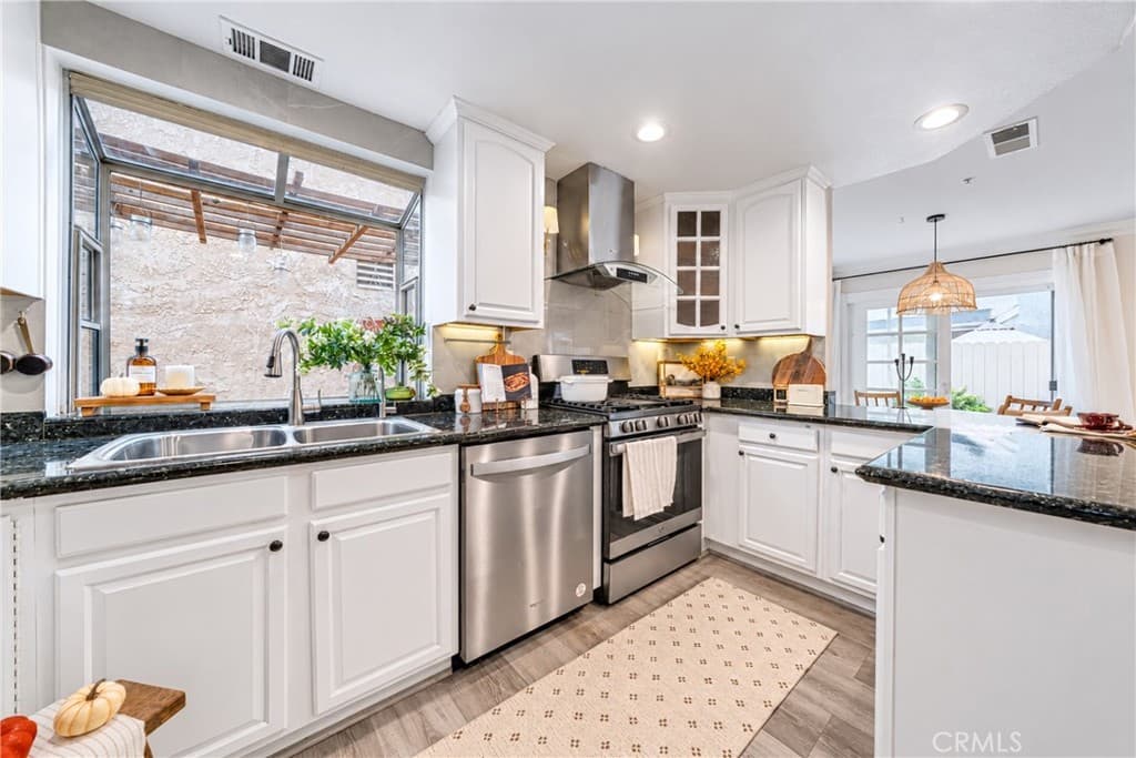 Condo at 2626 Doray Circle, Monrovia — photo 7 of 12
