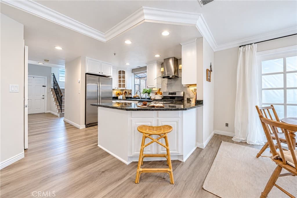 Condo at 2626 Doray Circle, Monrovia — photo 10 of 12
