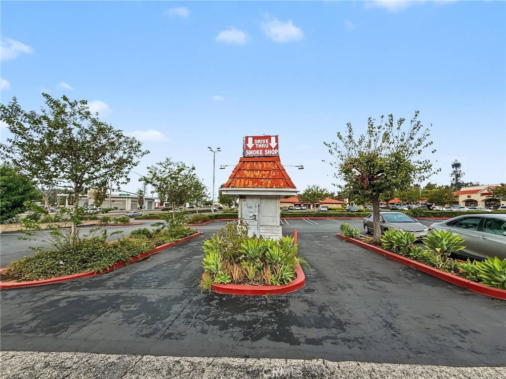 Commercial at 1553 E Amar, West Covina — photo 5 of 6