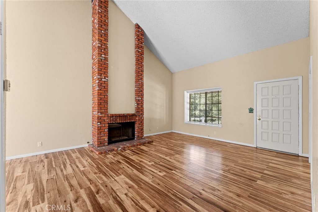 Condo at 719 Santa Rosa Court, San Dimas — photo 5 of 12