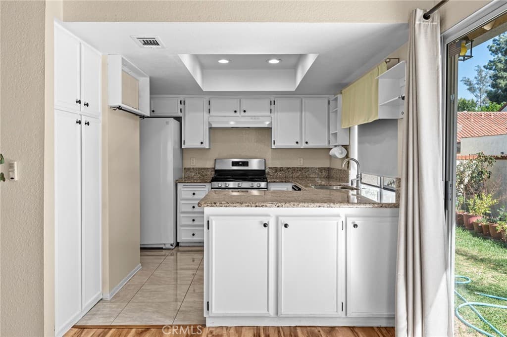 Condo at 719 Santa Rosa Court, San Dimas — photo 7 of 12