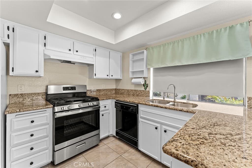 Condo at 719 Santa Rosa Court, San Dimas — photo 9 of 12